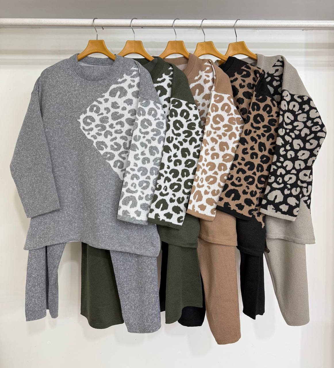 عکس غیر ژورنالی خود محصول